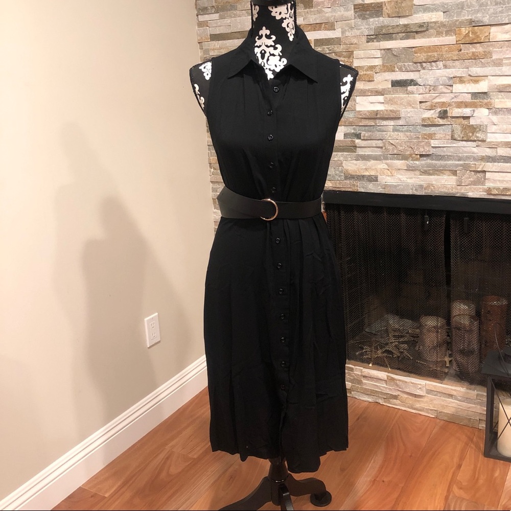 Collared Sleeveless Button Dress